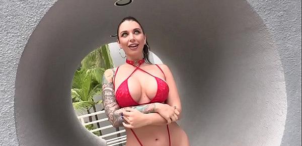  Busty Ivy Lebelle presented her first blowbang party